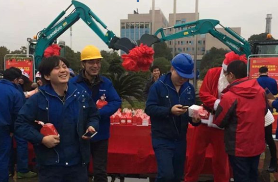 平安果驾到，，，，好事要来到