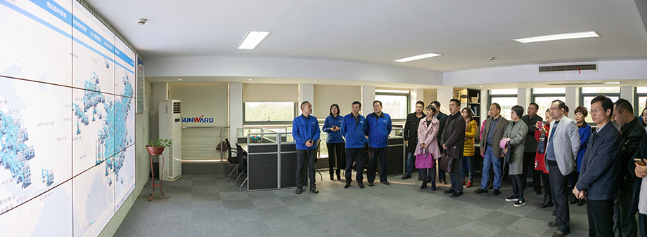 湖南省国防发动研究性演习参演向导莅临LETOU乐投智能