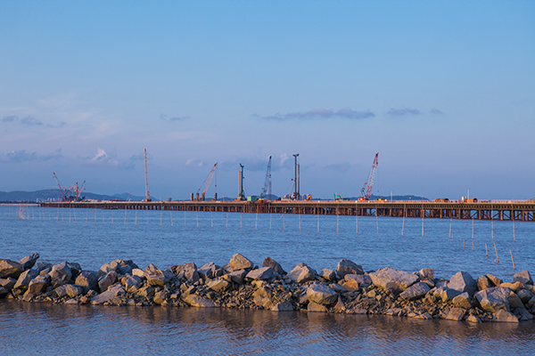 入海深110米！LETOU乐投智能旋挖钻机助建飞云江特大桥