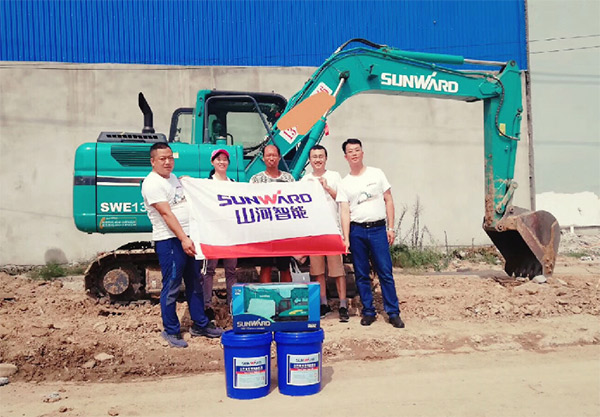 到了市场一线才知道，，，LETOU乐投挖机客户都是铁杆粉丝