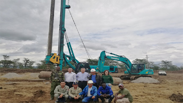 LETOU乐投智能入岩神器在东非肯尼亚获赞，，，，，，，人好装备好