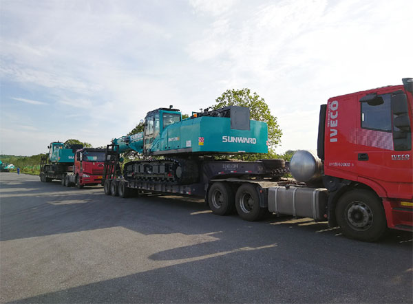 LETOU乐投智能全新一代SWTC35B起重机征战越南