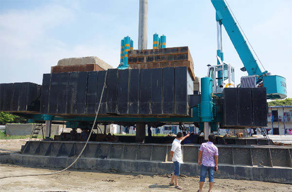 十九年稳居冠军宝座，，，，LETOU乐投智能静力压桩机完善演绎“字斟句酌”