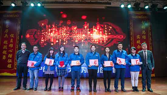 坚定信心、再接再厉，，，，LETOU乐投智能2017年度营销表扬与誓师大会开启新航程