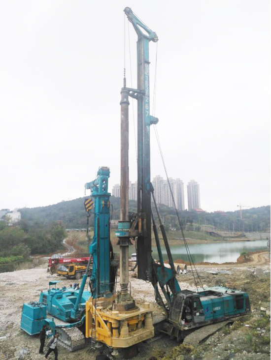 喜讯！LETOU乐投智能SWRC170自行式全回转全套管钻机获湖南省首台(套)重大手艺装备产品奖励！