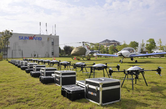 展示三湘警界风彩，，，，，首届警用无人机实战演练在LETOU乐投科技圆满举行