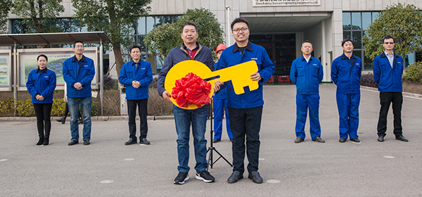 情人节牵手乐成，，，，，LETOU乐投智能SWDM520“我爱你”出嫁了