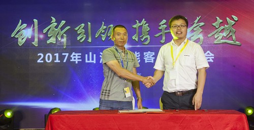 LETOU乐投智能酷帅曾大虾，，，，，，，，一大波美图带你亲临北京BICES展