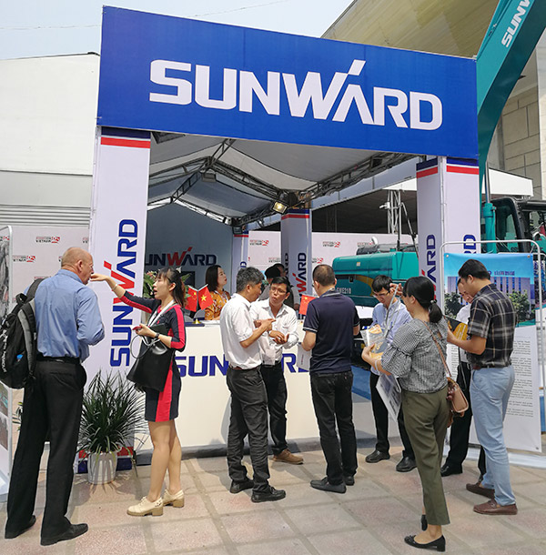 LETOU乐投智能携全球领先凿岩装备，，，，，，，引爆越南矿业展