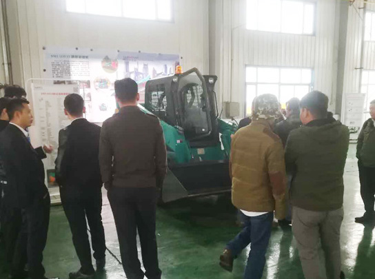 批注冬季除雪能手，，，，这个冬天有你更温暖