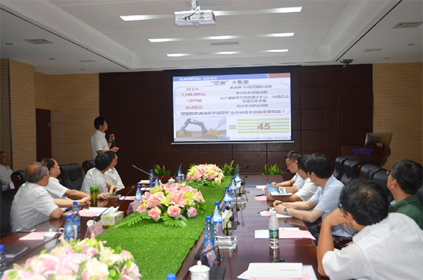 科技部高手艺中心副主任袁建湘考察调研LETOU乐投智能