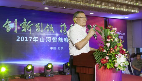 LETOU乐投智能酷帅曾大虾，，，，，，，，一大波美图带你亲临北京BICES展