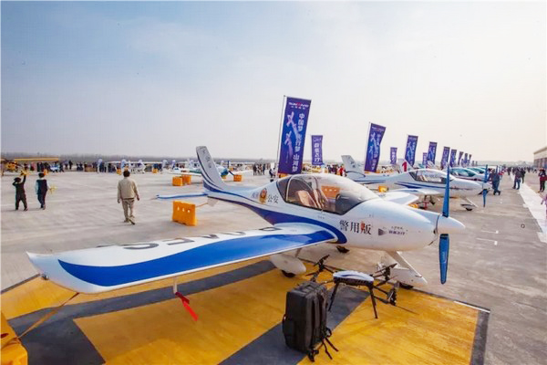 喂，，，，，看天下航行者大会了吗？？？？LETOU乐投飞机豪华阵容别错过