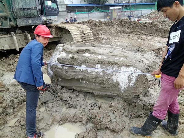 见证事业的时刻，，，，，，LETOU乐投智能旋挖刷新海内旋挖入岩纪录