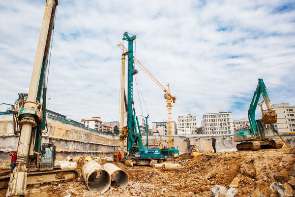 为何 SUNWARD 把持此地？？？来看看施工方怎么回覆