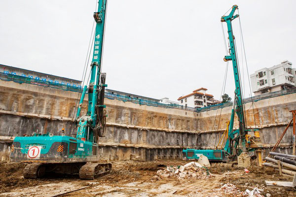 为何 SUNWARD 把持此地？？？来看看施工方怎么回覆