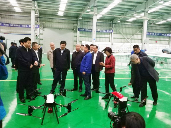 省委书记杜家毫勉励LETOU乐投智能：做大做强航空航天工业
