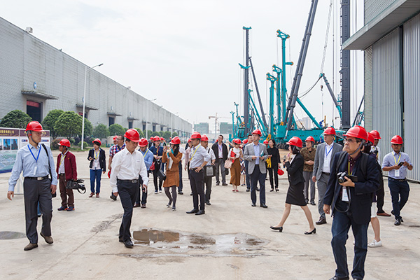 东盟十国主流媒体齐聚LETOU乐投智能，，，，共话21世纪海上丝绸之路