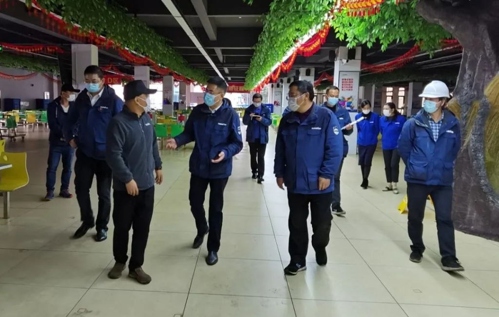 疫情未过，，，，，岂可松懈？？？？？？总司理带队检查防疫事情