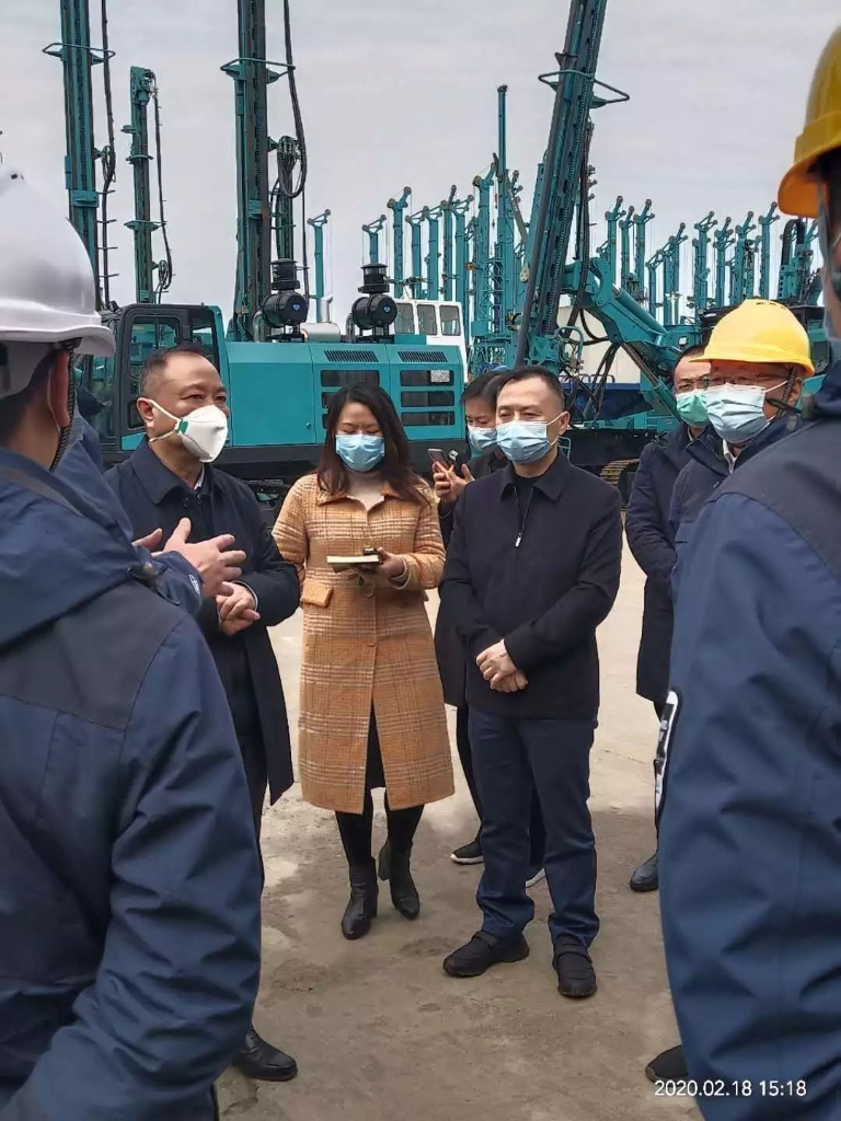 张庆红调研LETOU乐投智能疫情防控和复工复产事情