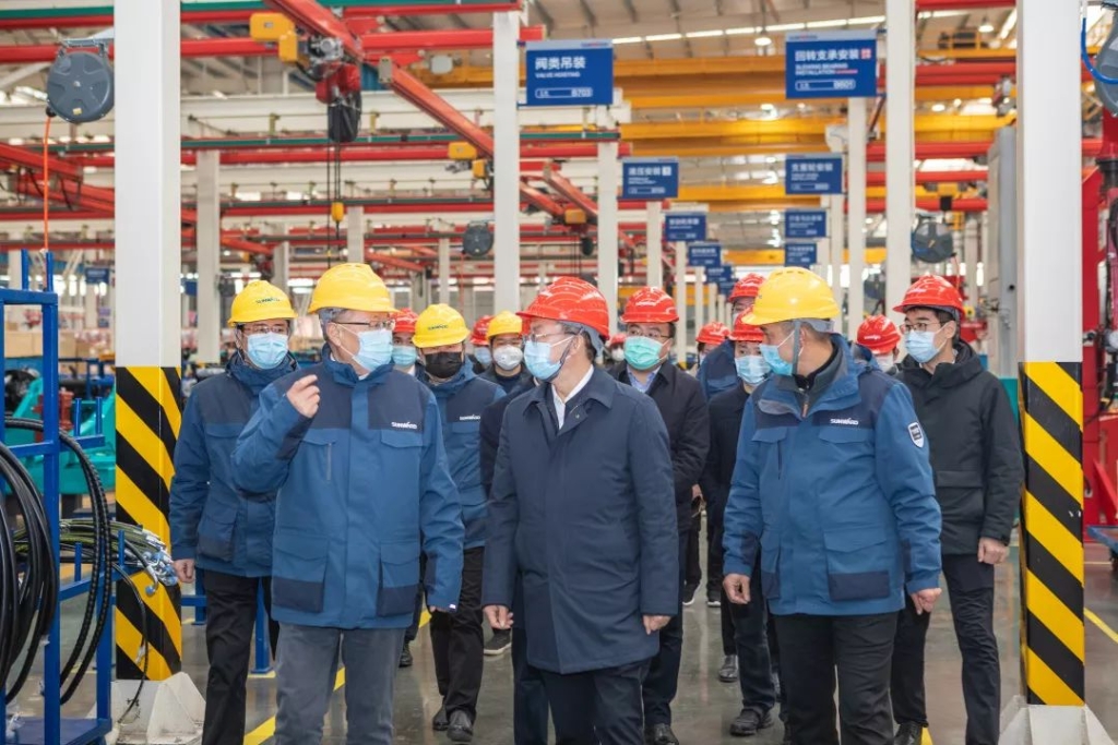 沈裕谋元宵节慰问LETOU乐投智能一线员工