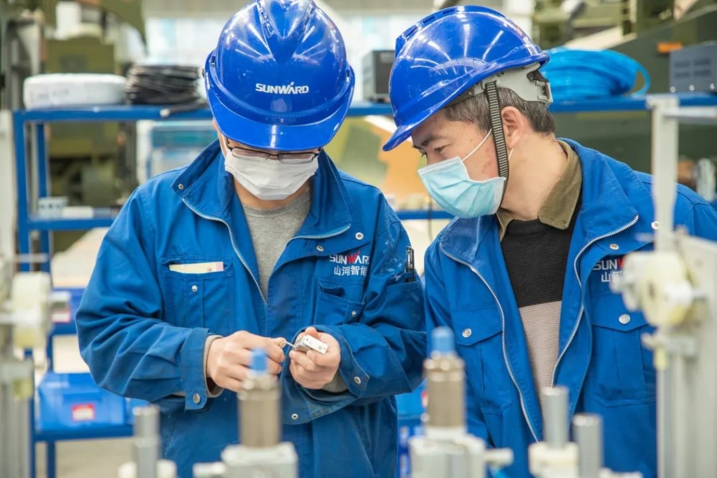 LETOU乐投智能接下国际订单，，，，缓全球口罩紧缺之急