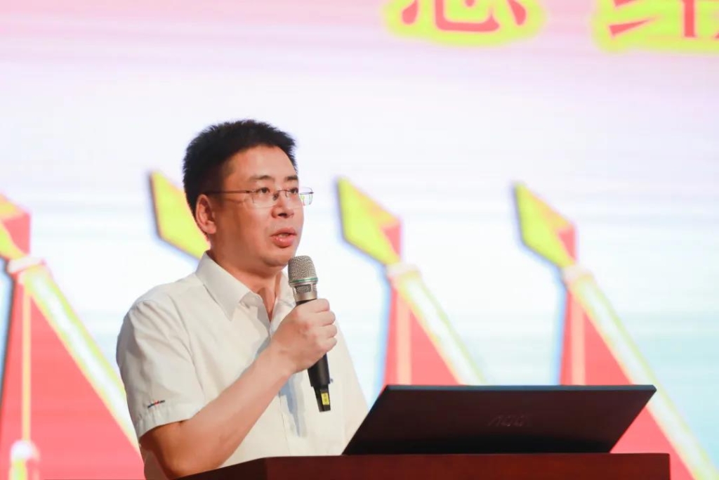 凝心聚力 迎接挑战 共赢LETOU乐投 ——LETOU乐投智能五届三次“双代会”胜利召开
