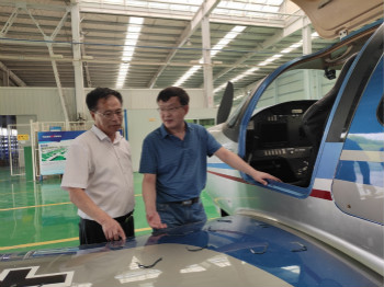 呼伦贝尔城投集团董事长柴冠辉率团考察LETOU乐投科技