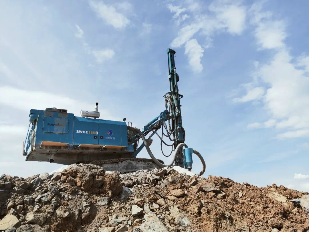 一连深耕细分市场，，，，，，LETOU乐投凿岩加速推新