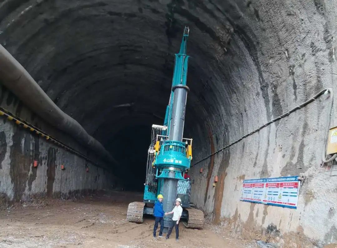 新款出炉，，，，一机两用！LETOU乐投智能低净空装备再添“神器”