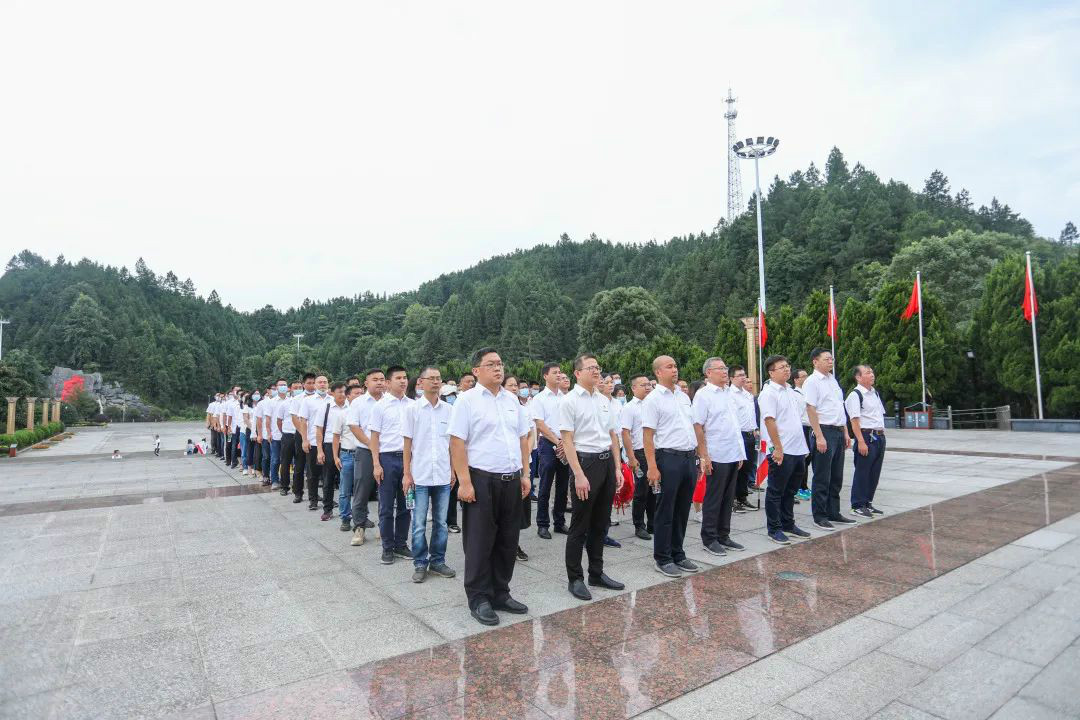 公正正直出清风正气，，，，，清廉自律塑优异形象——LETOU乐投智能开展中高层干部清廉教育活动