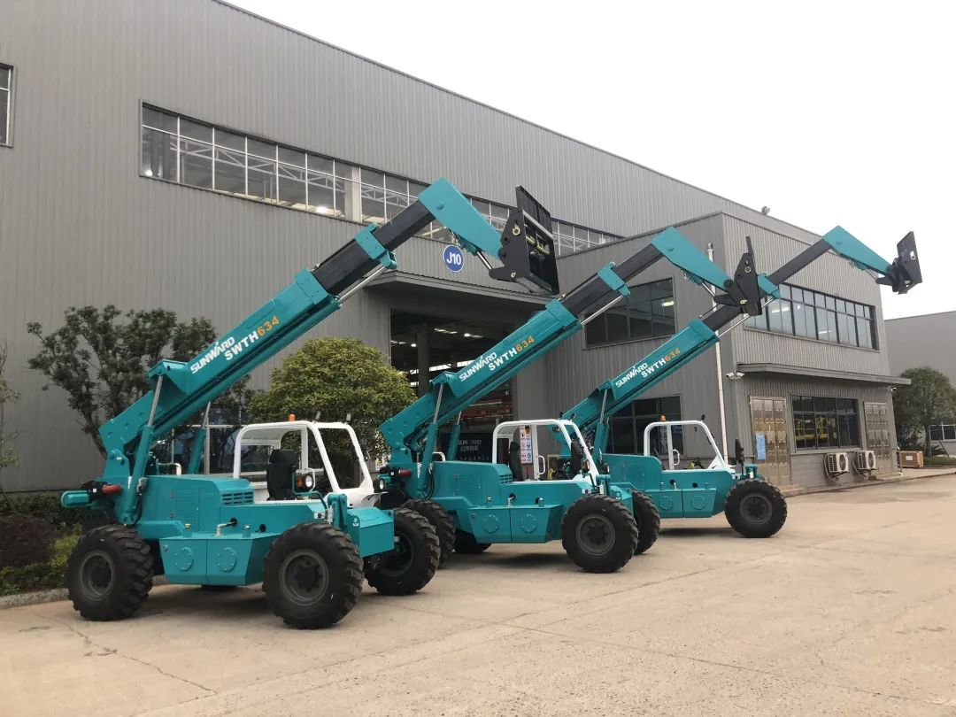 LETOU乐投智能新品叉装车批量下线发往美国