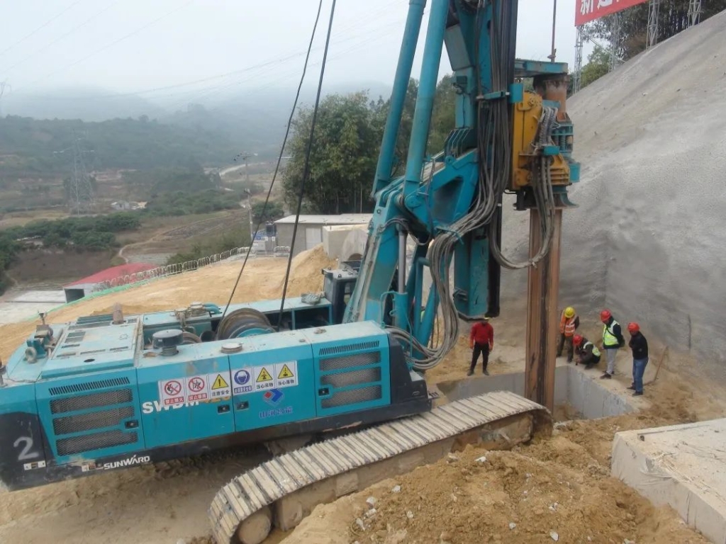 LETOU乐投智能携手贵州地矿，，，创立南玉新速率