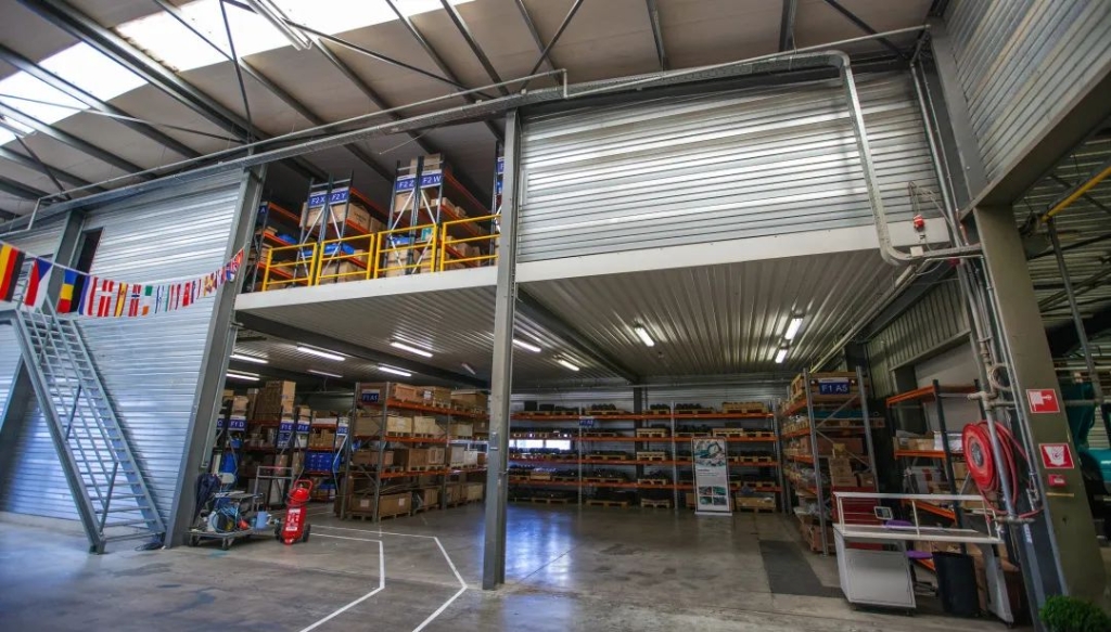 2月增添100%，，，，LETOU乐投欧洲“疫”势前行