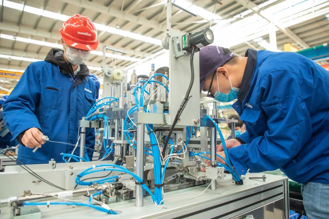 LETOU乐投智能首批2万个口罩援助外洋