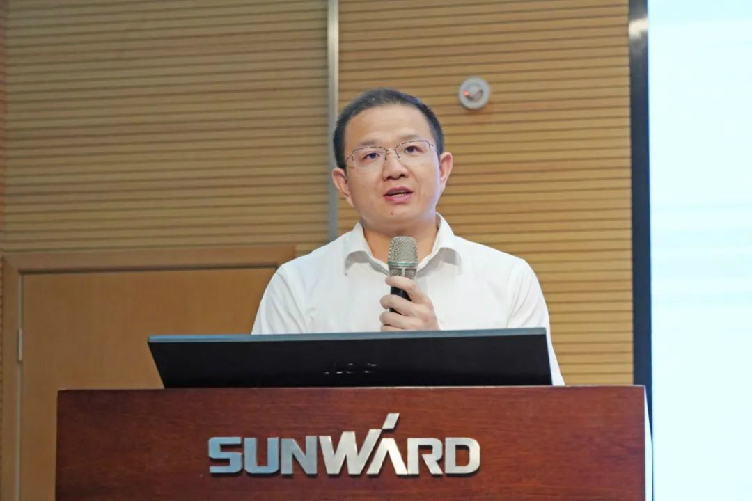 传承革命先烈精神，，，，，，，，双促双融助力生长——LETOU乐投智能、市疾控中心联合开展主题党日活动