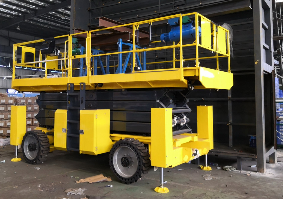 威武！大气！稳固！LETOU乐投智能越野剪叉式高空作业平台解客户难题