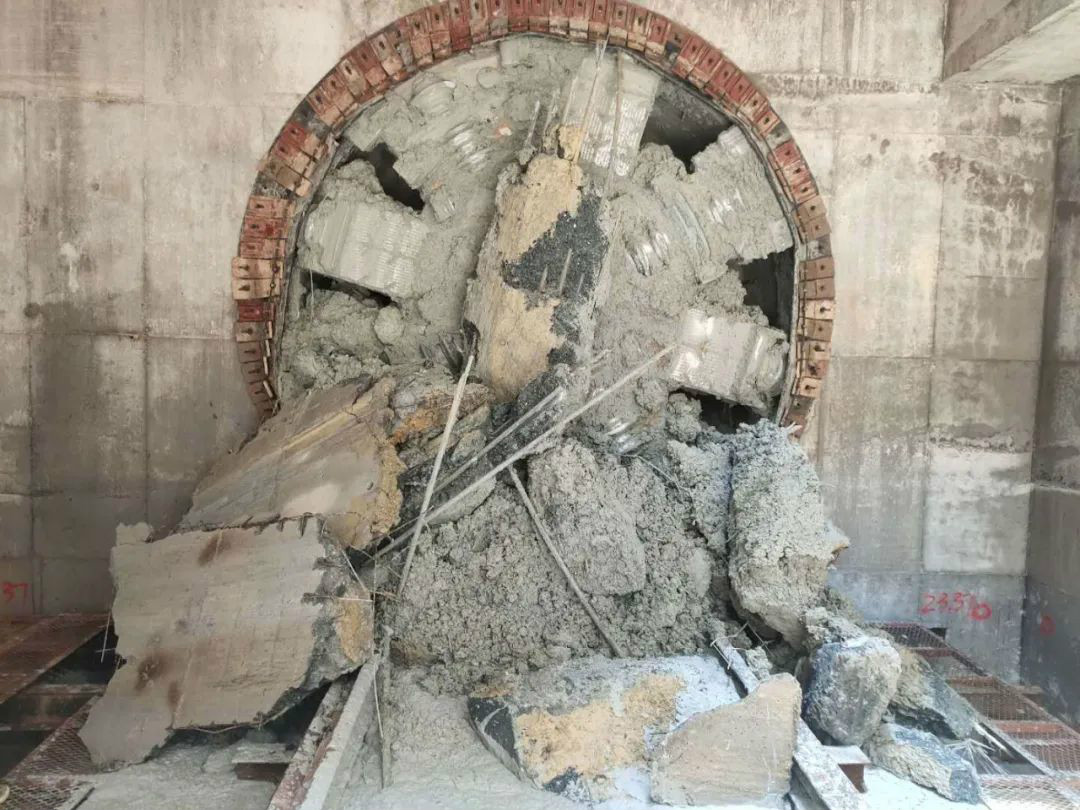 中铁LETOU乐投盾构机意会湖南省首条电力盾构隧道