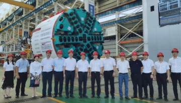 相助共赢 LETOU乐投智能5G时代快速到来 湖南联通党委书记、总司理谭明到访LETOU乐投智能