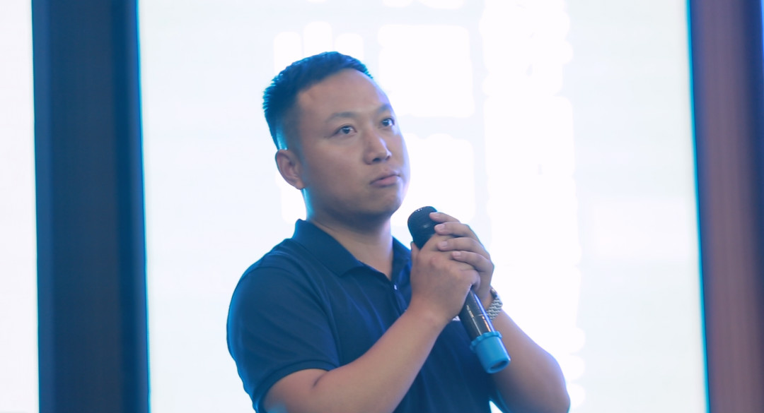 向挖掘机万台俱乐部迈进——LETOU乐投智能2020年度挖掘机营销训练营开营