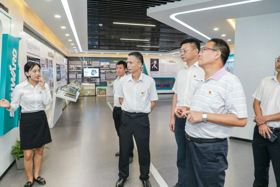 广州工控党建同盟联络员一行到LETOU乐投智能开展事情对接