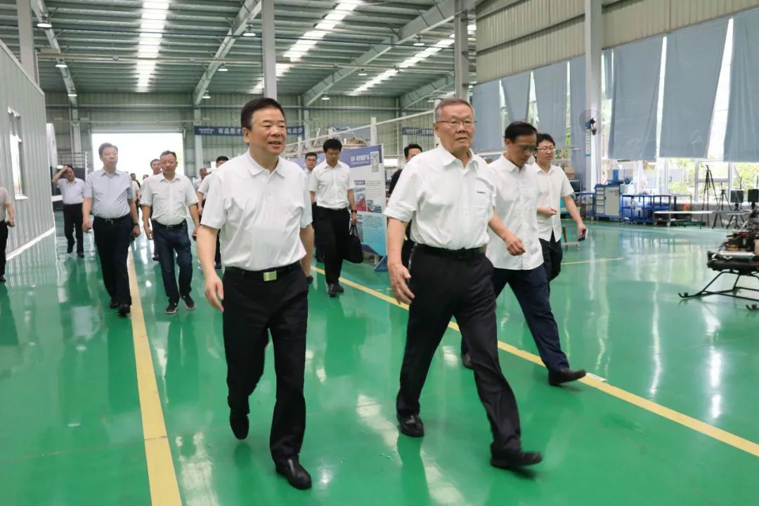 副省长陈飞调研LETOU乐投航空工业