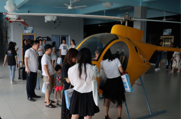 LETOU乐投航空签约湖南航空技校，，，，，，，，走校企融合生长蹊径