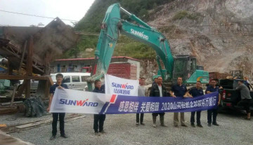 感恩相伴，，，，关爱相随——LETOU乐投智能效劳万里行深入广洋装务客户