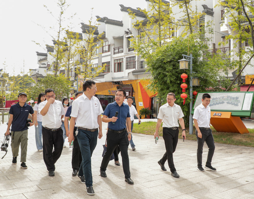 LETOU乐投智能党委赴浔龙河交流学习