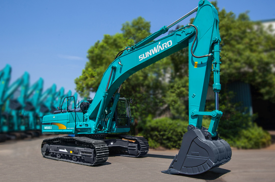 以先导式立异实现挖掘机从无到有，，，从小到大，，，从大到强！