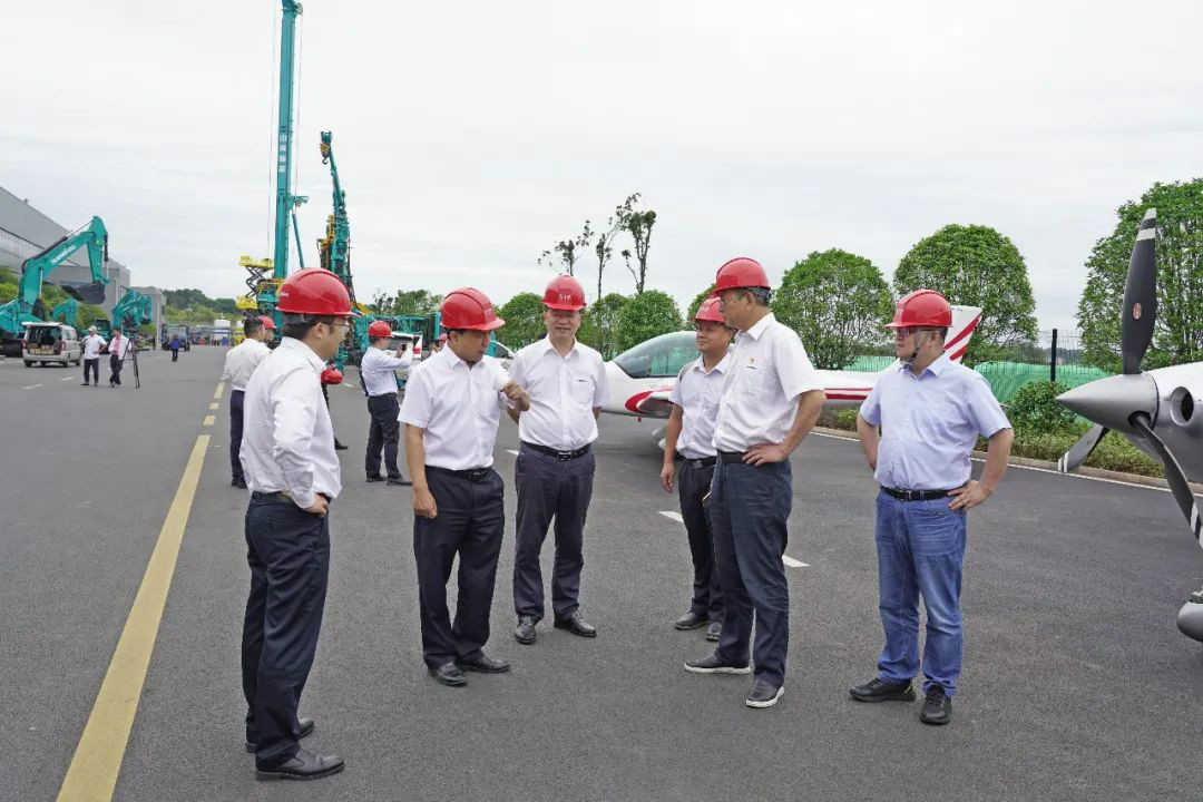 中铁装备赵华总司理莅临LETOU乐投智能交流