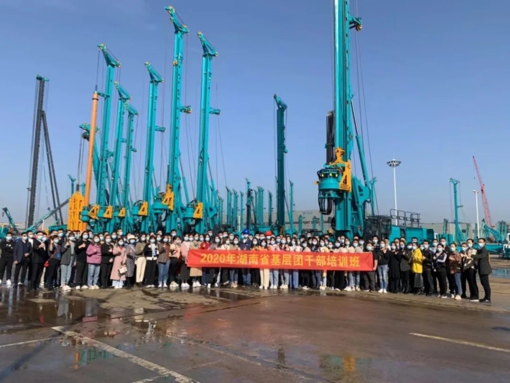 省下层团干部培训班成员来LETOU乐投智能旅行交流