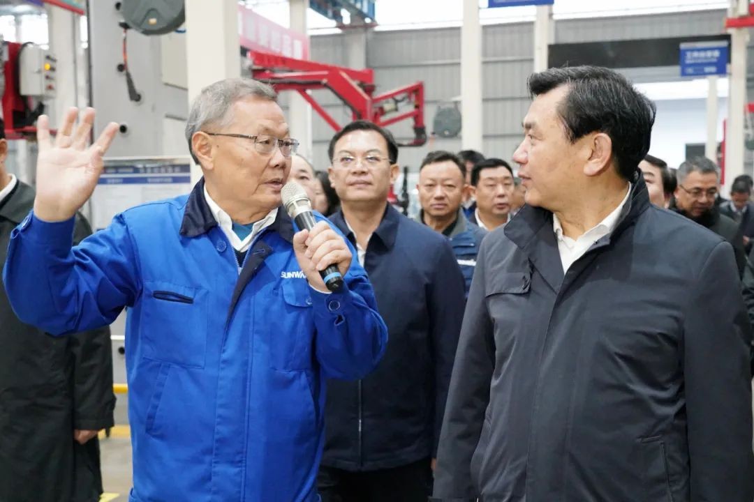 中国民航局局长冯正霖一行到LETOU乐投智能调研指导