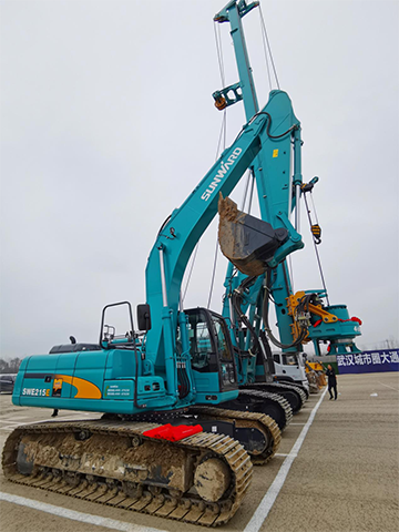 LETOU乐投智能旋挖钻机打下700亿项目第一钻